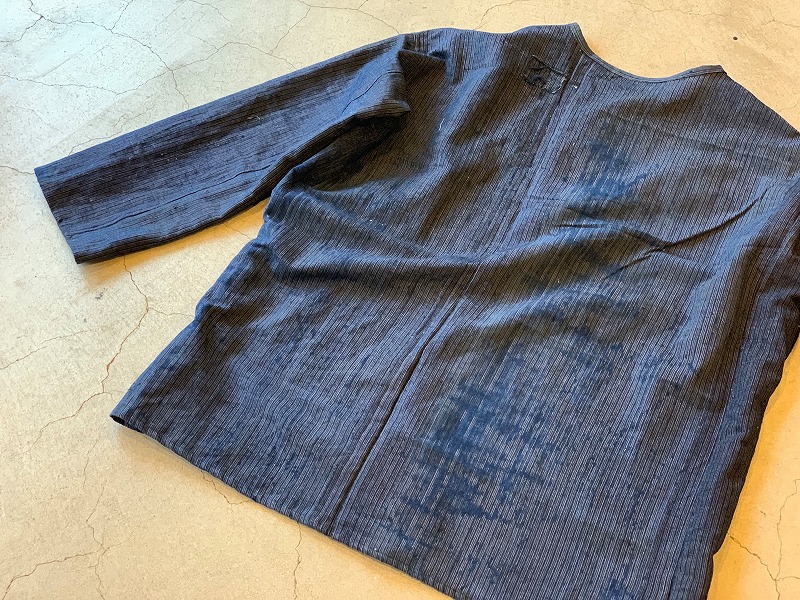 PullOver Shirt / Japan vintage fabric / size one　①